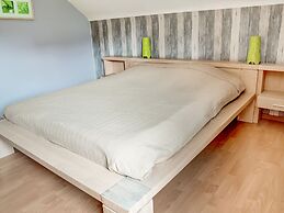 Holiday Home in Hamoir Filot With Pool