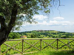 Belvilla by OYO Villa Fiorini