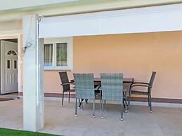 Stylish Holiday Home in Banjole With Swimming Pool