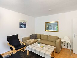 Well-kept Holiday Home With Terrace