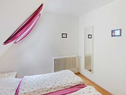 Well-kept Holiday Home With Terrace