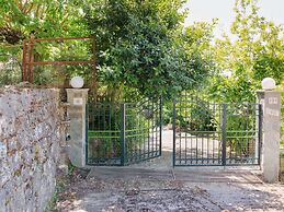 Secluded Holiday Home in Kalavrouza With Mountain Views,bbq