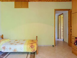 Secluded Holiday Home in Kalavrouza With Mountain Views,bbq