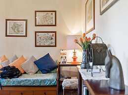 Tranquil Farmhouse in Terranova Bracciolini near Nightlife