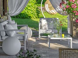 Belvilla by OYO Camelle