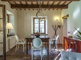 Belvilla by OYO Camelle