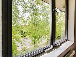 Elegant Apartment in Milton Keynes near Snozone