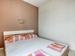 Charming Apartment in Novalja near Zrče Beach