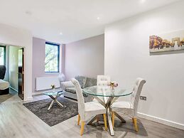 Spacious Apartment in Milton Keynes near Gulliverâs Theme Park