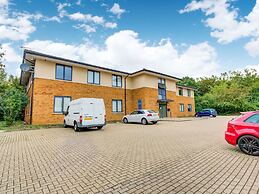 Spacious Apartment in Milton Keynes near Gulliverâs Theme Park