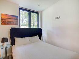 Spacious Apartment in Milton Keynes near Gulliverâs Theme Park