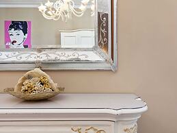 Belvilla by OYO Ca' Del Cinema