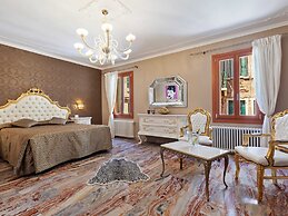 Belvilla by OYO Ca' Del Cinema