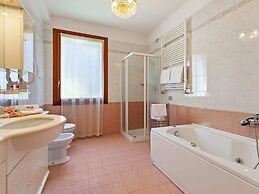 Belvilla by OYO Ca' Del Cinema