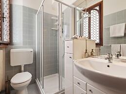 Belvilla by OYO Ca' Del Cinema