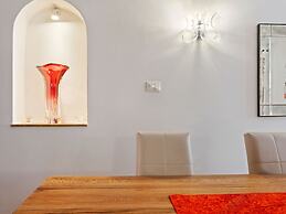 Belvilla by OYO Ca' Del Cinema