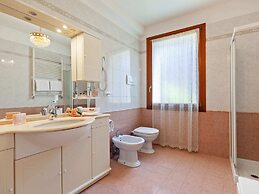 Belvilla by OYO Ca' Del Cinema