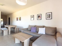 Apartment in Novalja Near Sea Beach