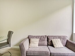 Simplistic Apartment in Milton Keynes near Willen Lake