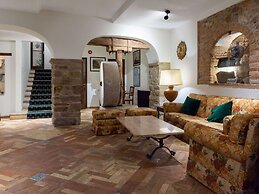 Belvilla by OYO Bilo3