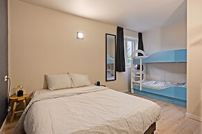 Elegant Chalet in Manhay With Sauna