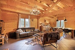 Elegant Chalet in Manhay With Sauna