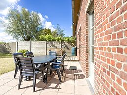 Lovely Holiday Home in Oostvleteren With Garden