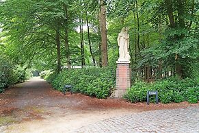 Cottage in Schijf With Garden