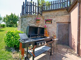 Belvilla by OYO Villa Angolo Fiorito