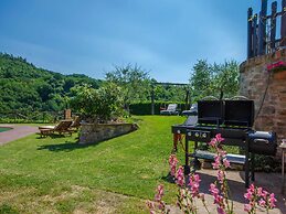 Belvilla by OYO Villa Angolo Fiorito