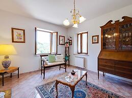 Belvilla by OYO Villa Angolo Fiorito