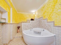 Belvilla by OYO Villa Angolo Fiorito