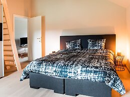 Majestic Villa With Pool and Sauna