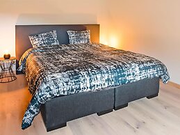 Majestic Villa With Pool and Sauna