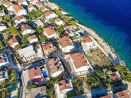 Simplistic Holiday Home in Okrug Gornji With Swimming Pool