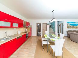 Simplistic Holiday Home in Okrug Gornji With Swimming Pool