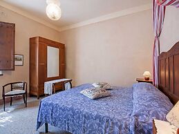 Holiday Home in Sarteano With Pool