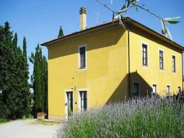 Holiday Home in Sarteano With Pool