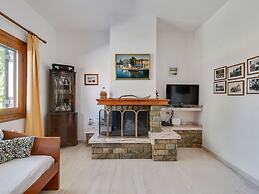 Simplistic Villa in Korfu near Sea Beach