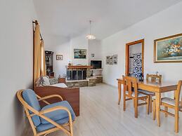 Simplistic Villa in Korfu near Sea Beach