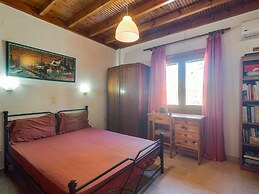 Simplistic Villa in Korfu near Sea Beach