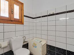 Simplistic Villa in Korfu near Sea Beach