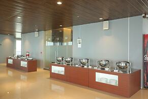 Sky suites by Monarch