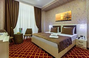 Center Hotel Baku