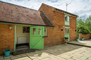 Idyllic Country Suite