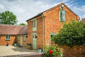 Sunshine Annex-double Bed,ensuite, Lounge, Kitchen