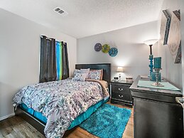 Table Rock Escape at Pointe Royale