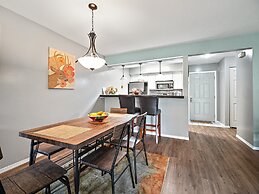 Table Rock Escape at Pointe Royale