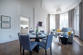 Grosvenor Gardens by CAPITAL