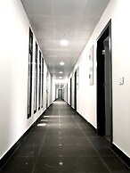 Grey Escape Apartements